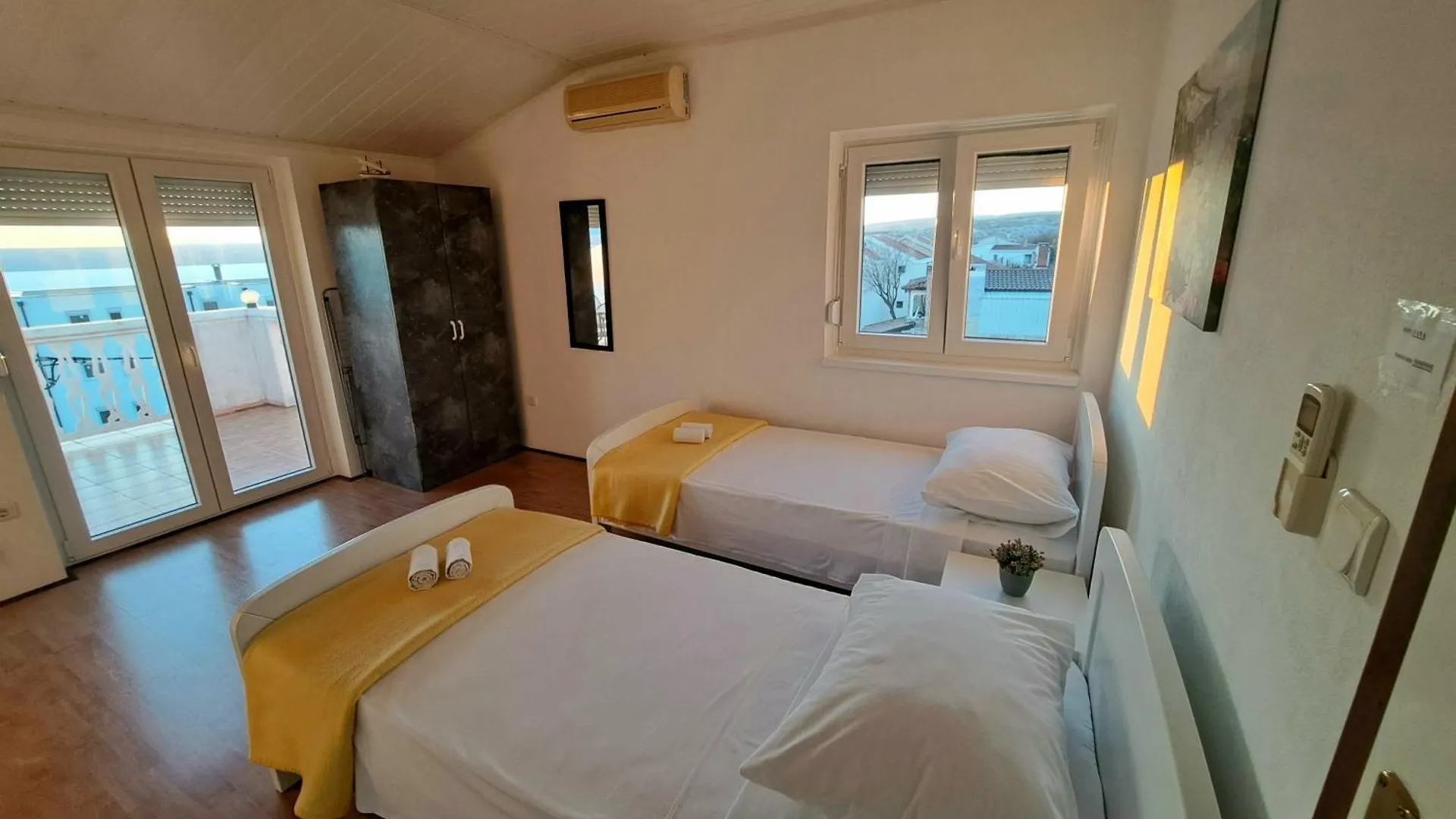 Apartments Maruna Maslenica